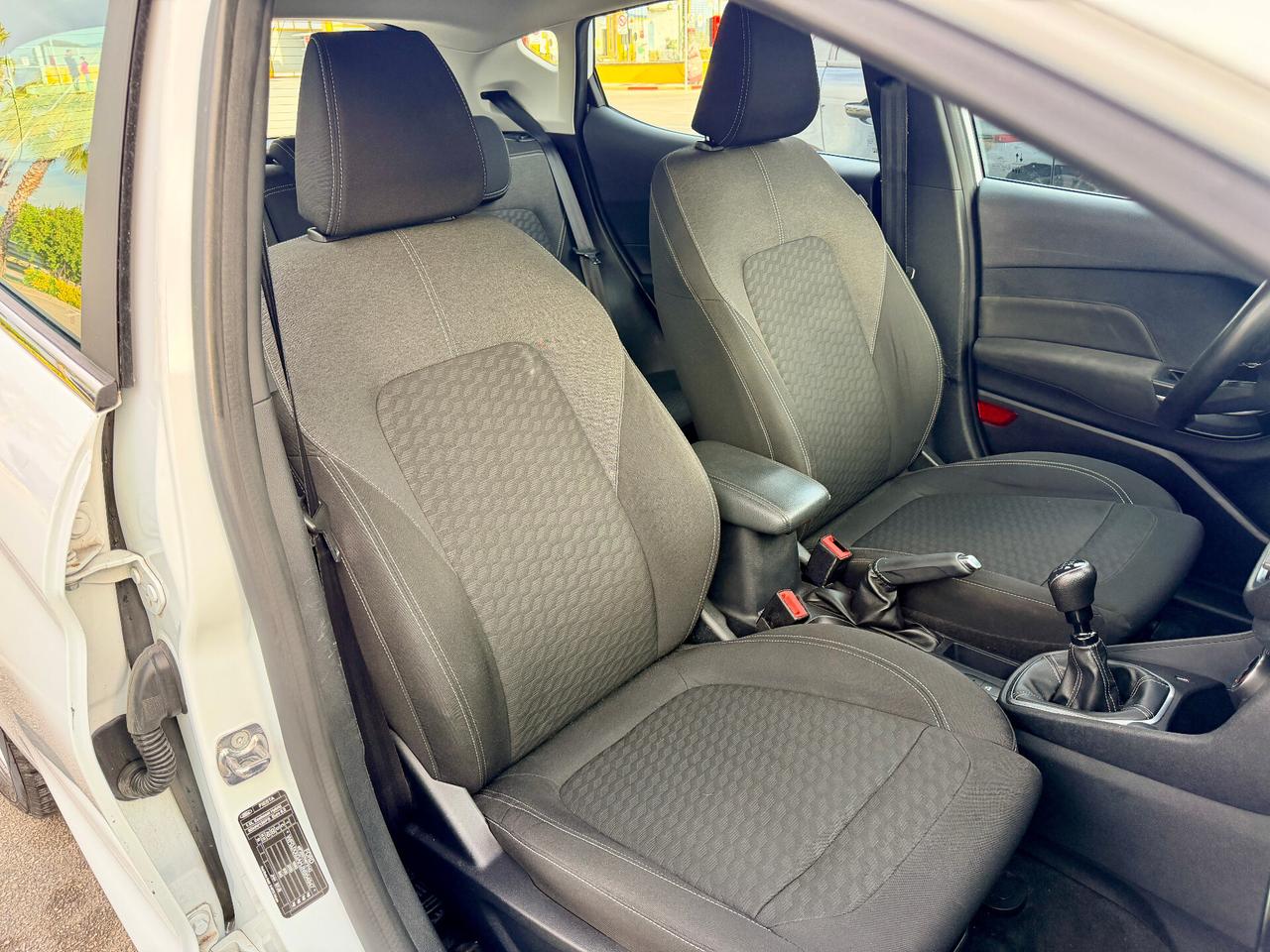Ford Fiesta 1.0 Ecoboost Hybrid 125 CV 5 porte ST-Line X