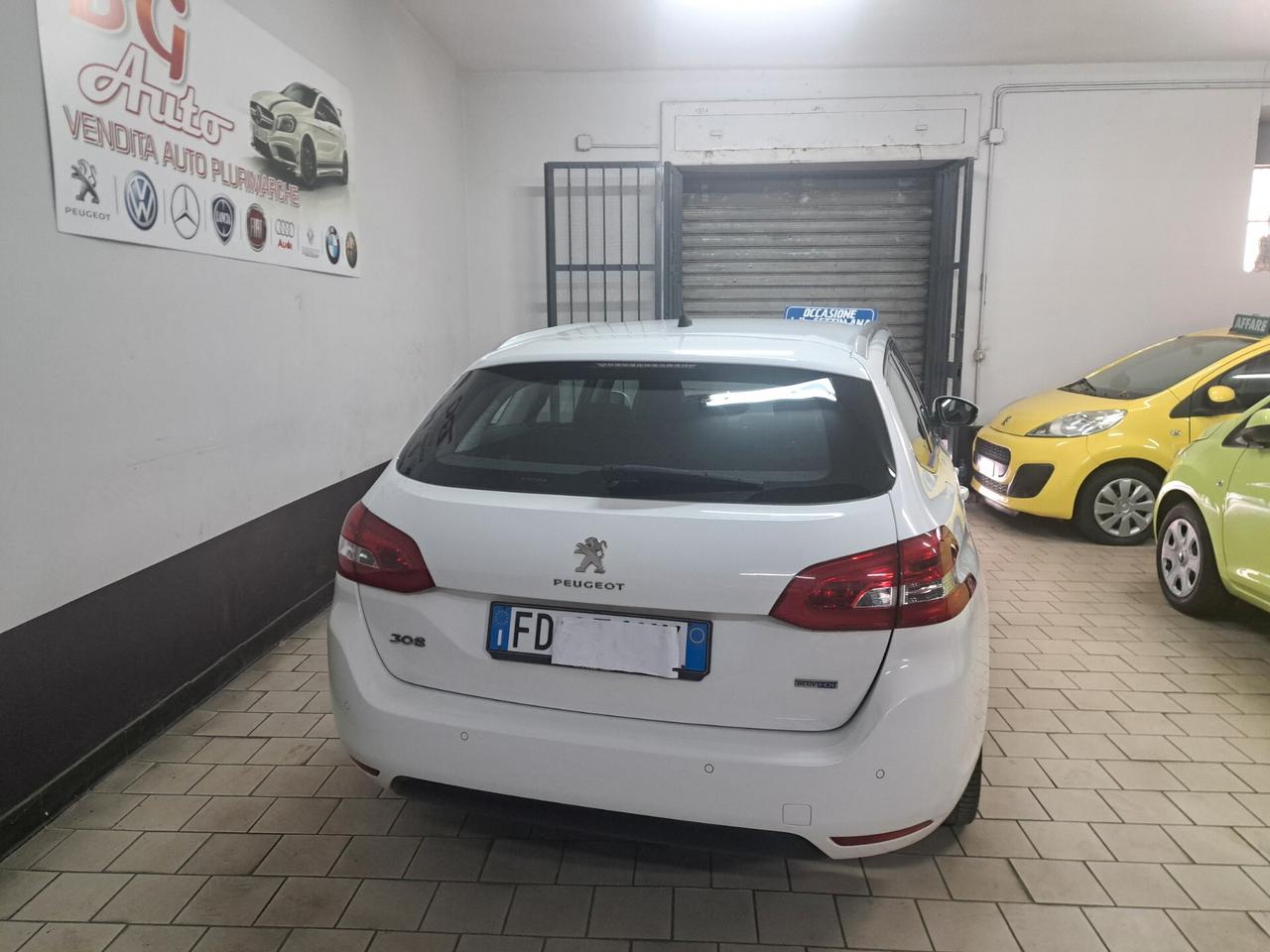 Peugeot 308 BlueHDi 120 S&S 1.6 hdi SW Allure 2016