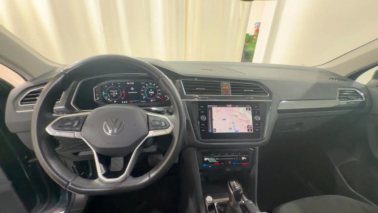 Volkswagen Tiguan 2.0 TDI 150 CV SCR DSG Elegance