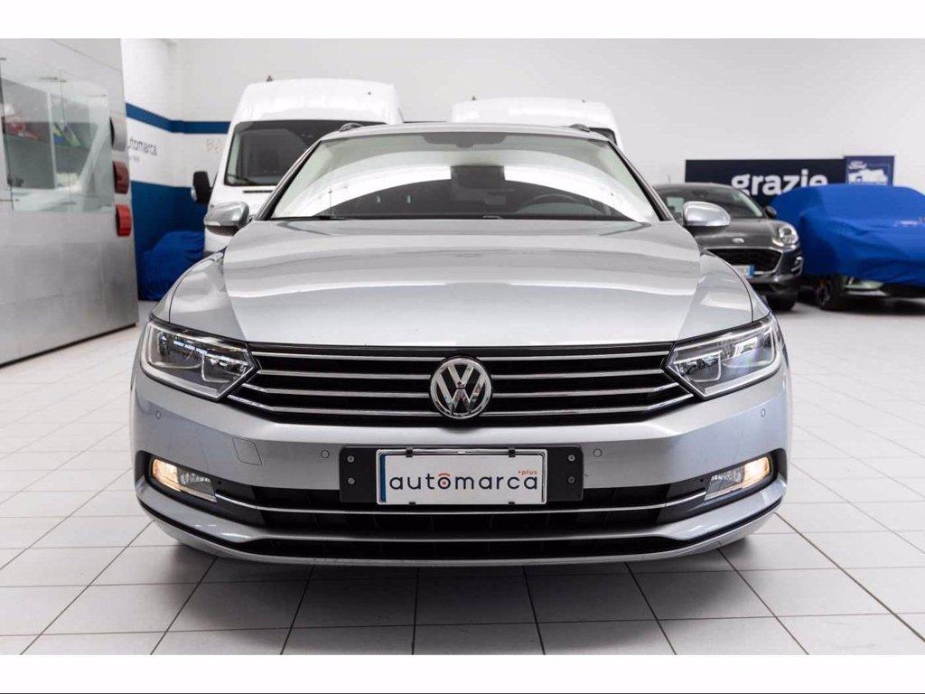 VOLKSWAGEN Passat Variant 1.6 TDI SCR DSG Business BMT del 2018