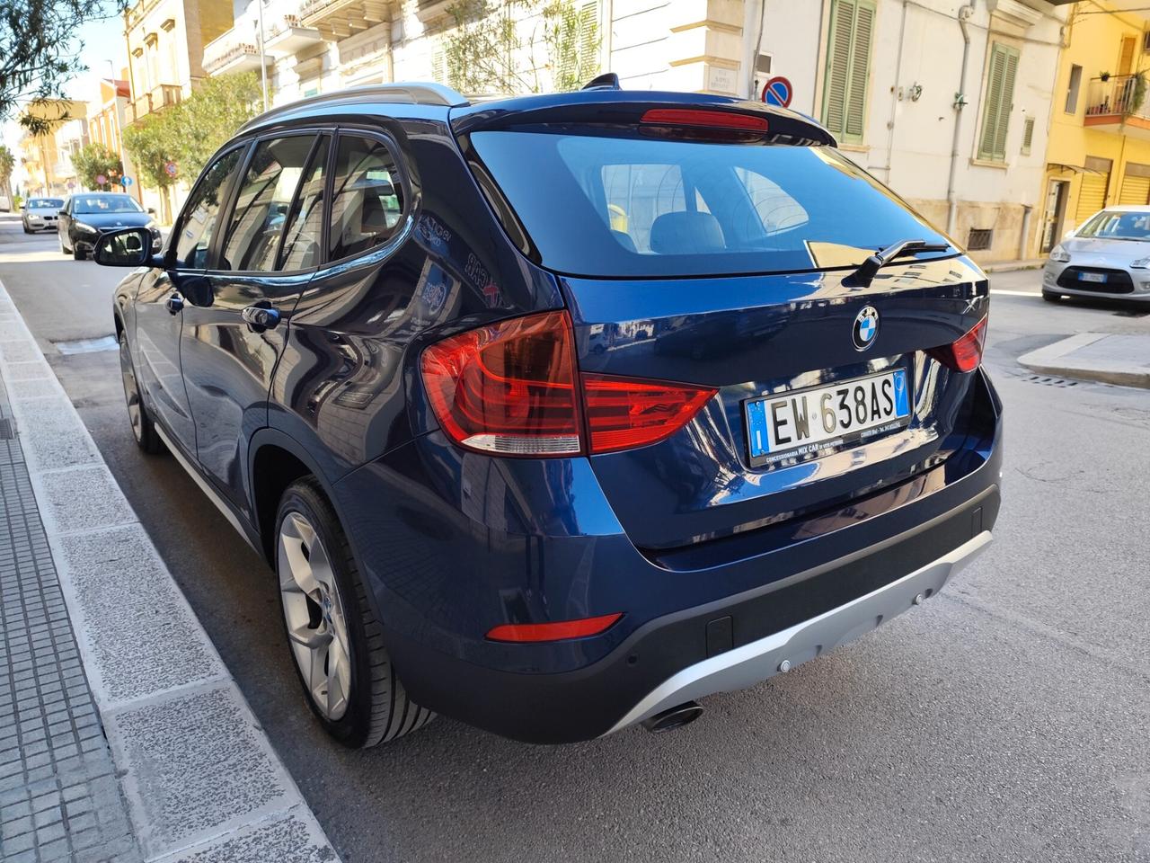 Bmw X1 sDrive18d X Line 143CV PERFETTA