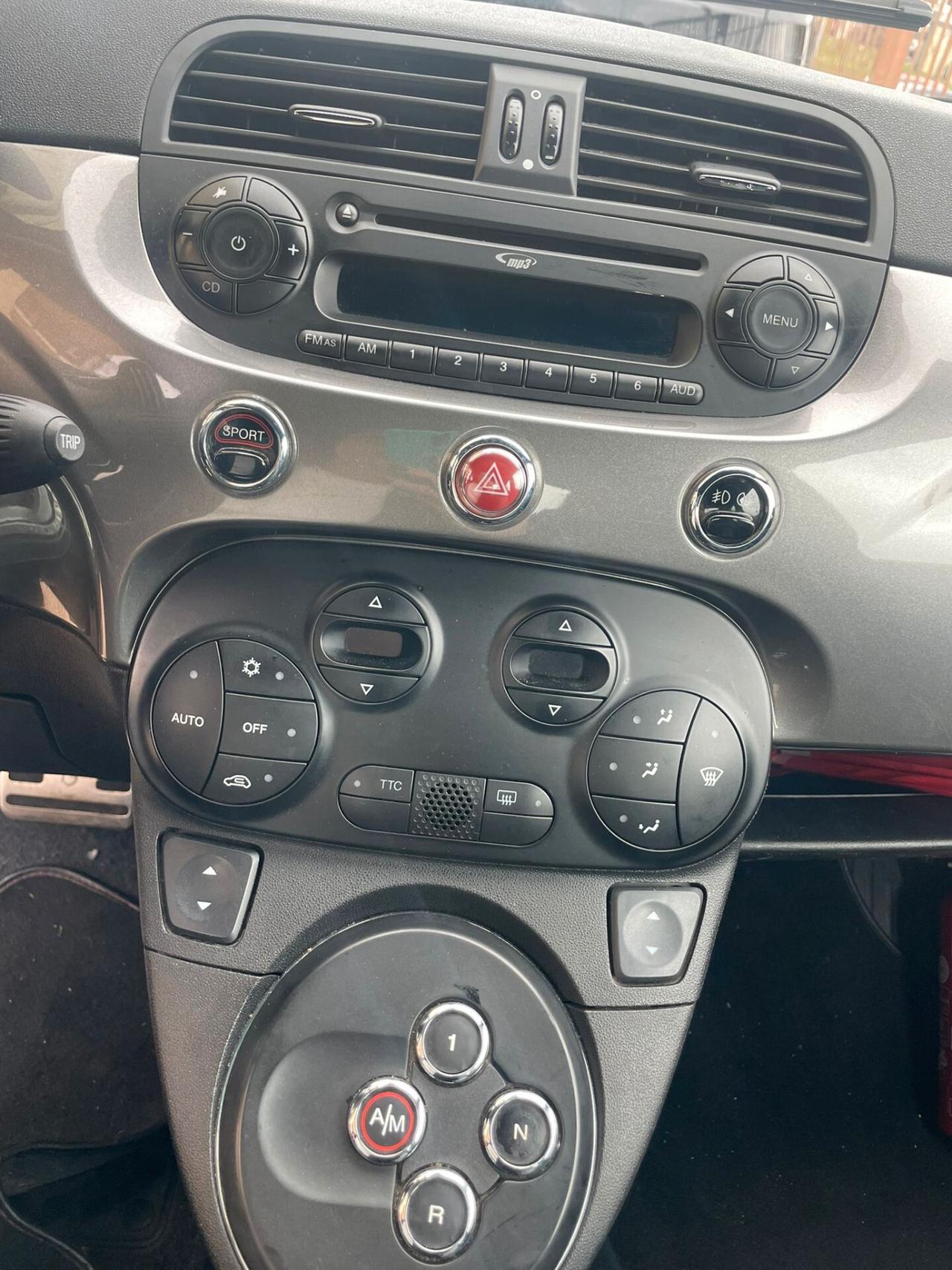 Abarth 500 C 1.4 Turbo T-Jet MTA