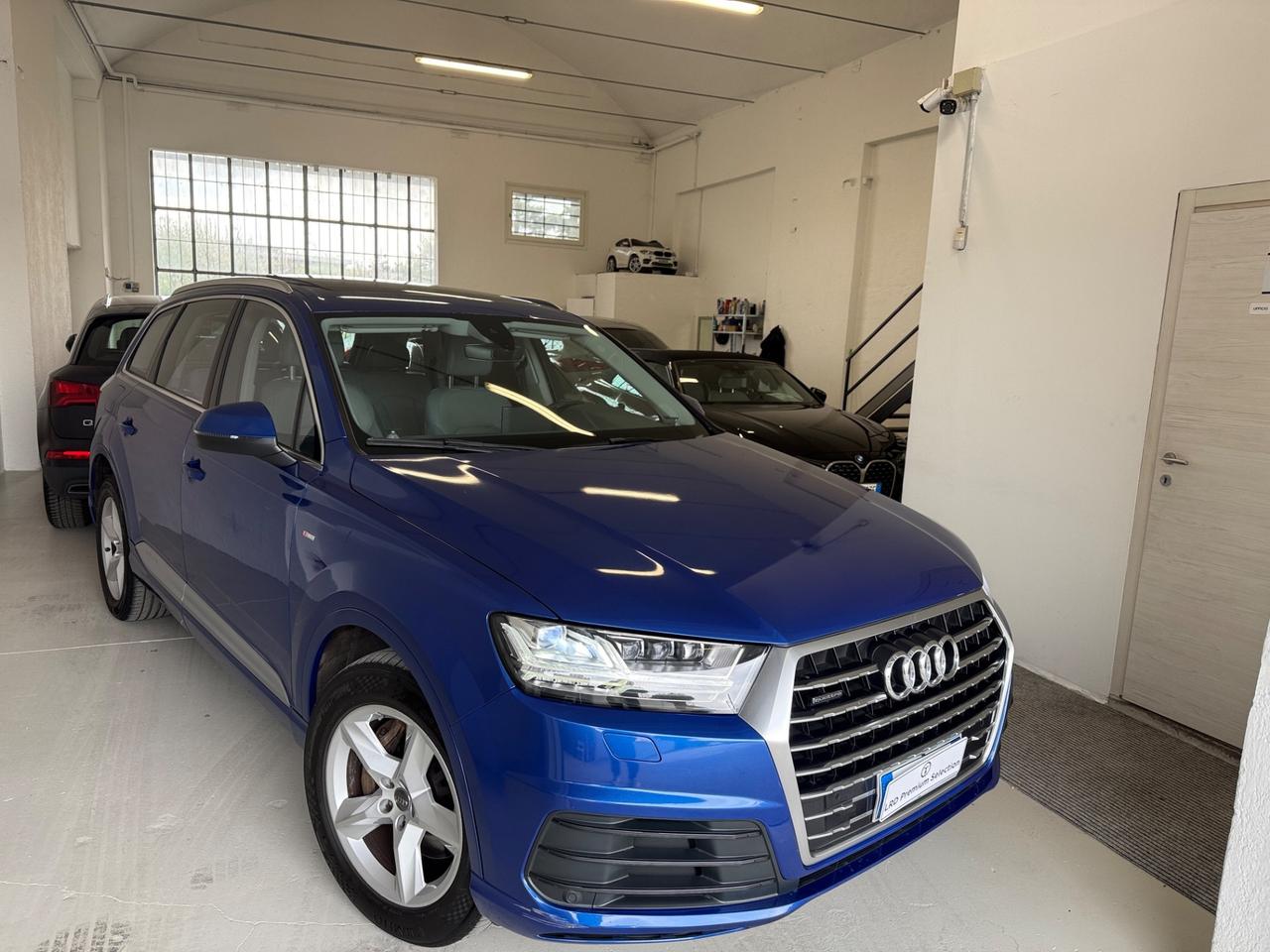 Audi Q7 3.0 tdi Sport Plus quattro tiptronic