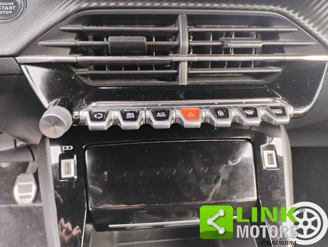 PEUGEOT 2008 PureTech 130 S&S GT Line