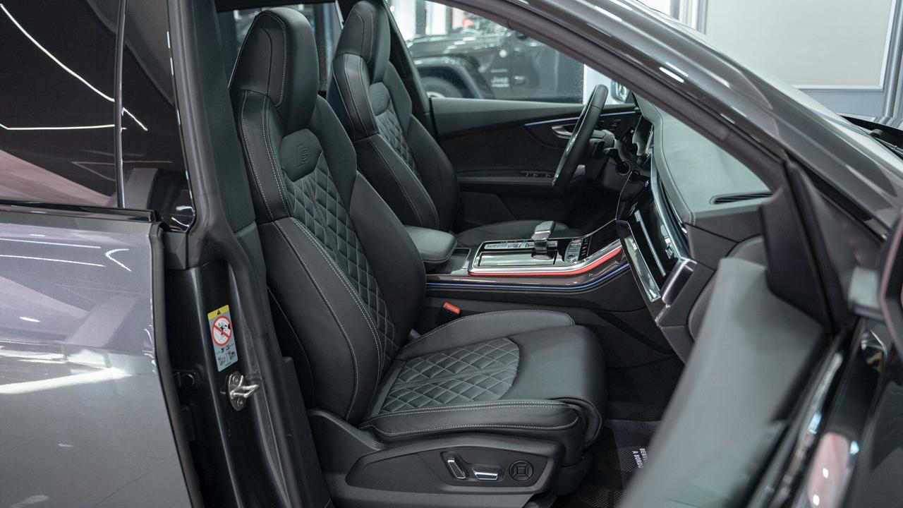 Audi SQ8 4.0 V8 TDI MHEV QUATTRO TETTO B&O CARBON PACK LUCI