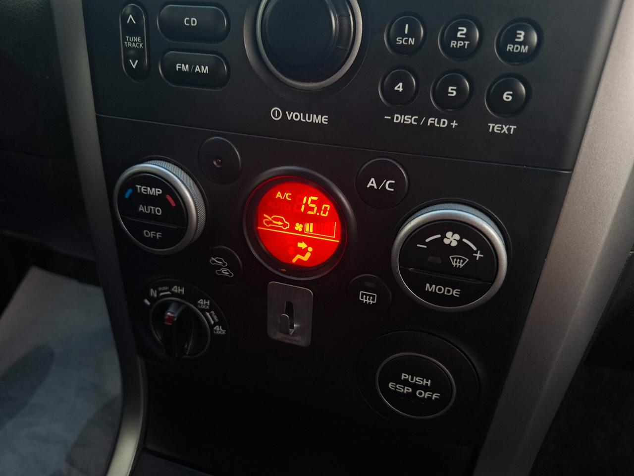 Suzuki Grand Vitara 1.9 DDis 3p. *4x4*
