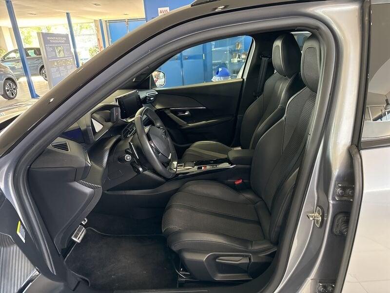 Peugeot 2008 BlueHDi 130 S&S EAT8 GT
