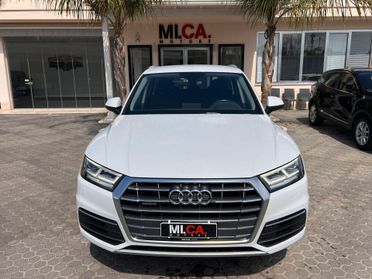 Audi Q5 40 TDI quattro S tronic Business Sport