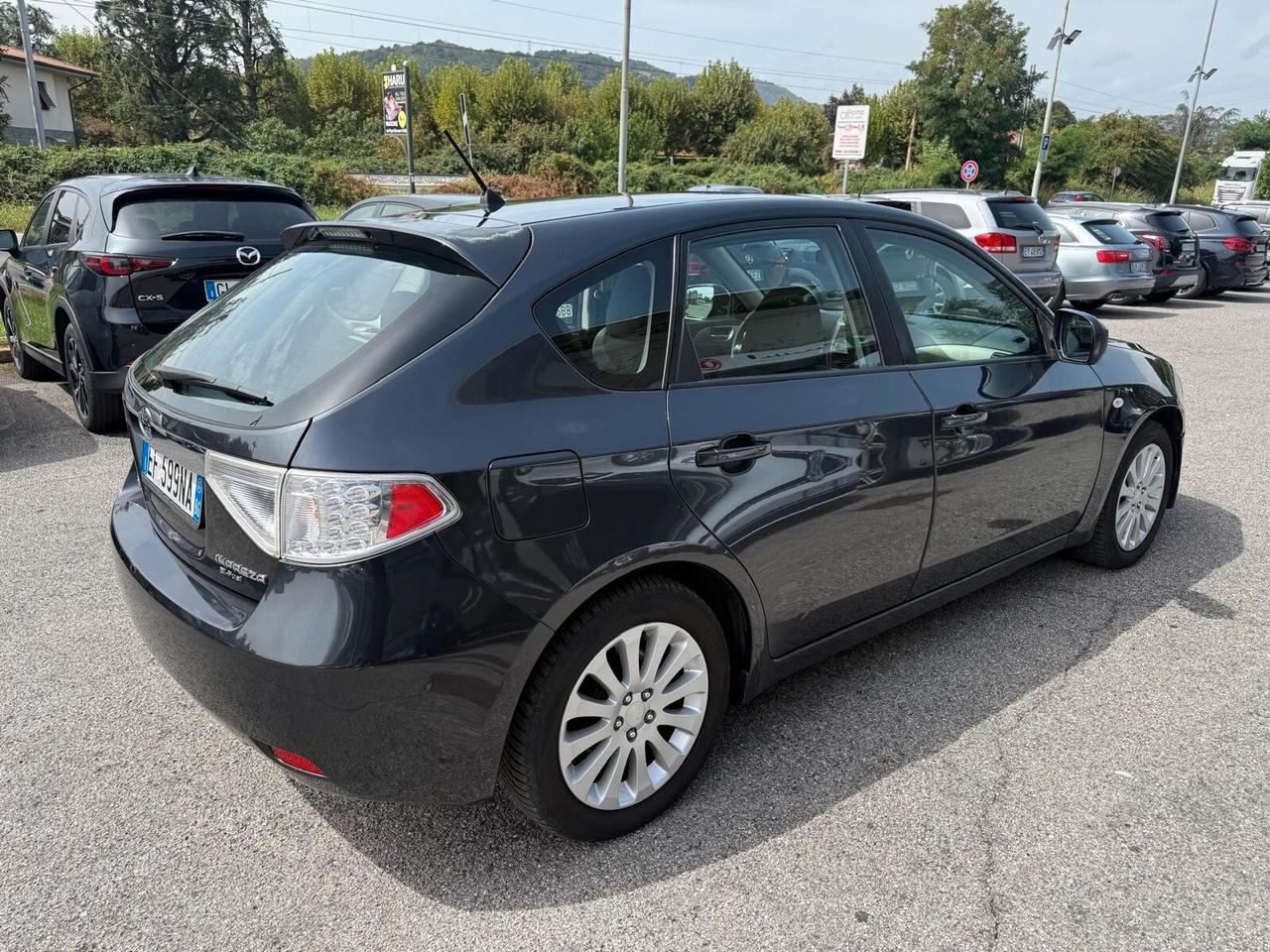 Subaru Impreza 2.0R Bi-Fuel Trend