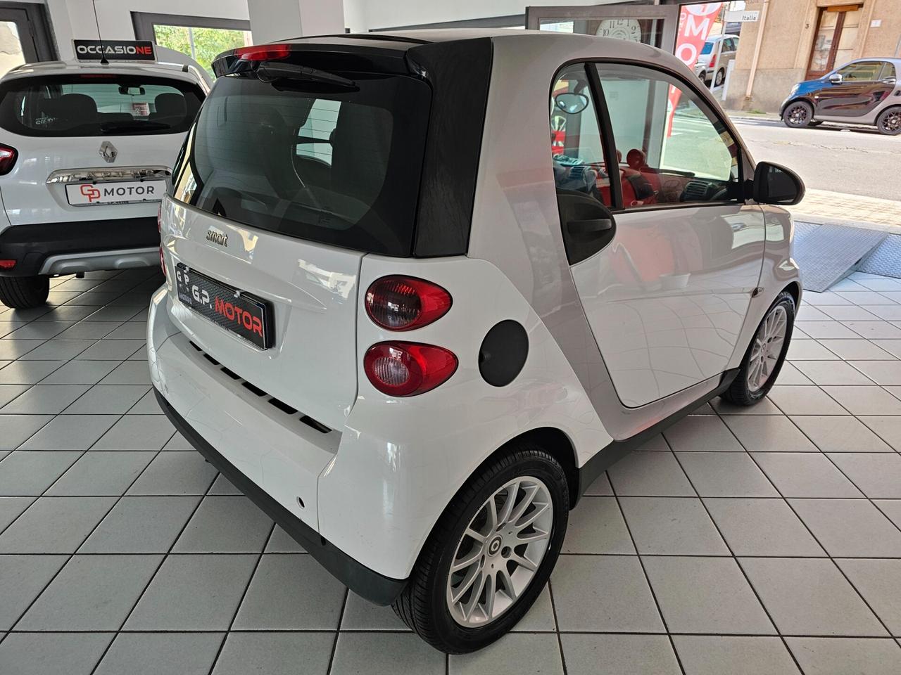 Smart ForTwo 800 40 kW coupé passion cdi