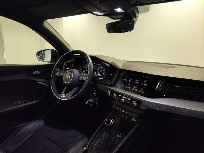 Audi A1 A1 allstreet 30 1.0 tfsi Identity Contrast 110cv s tronic