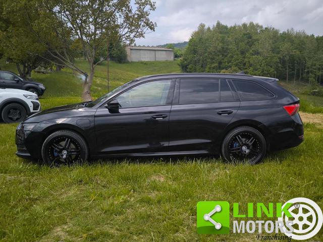 SKODA Octavia iV 1.4 TSI Plug-In Hybrid DSG Wagon Executive