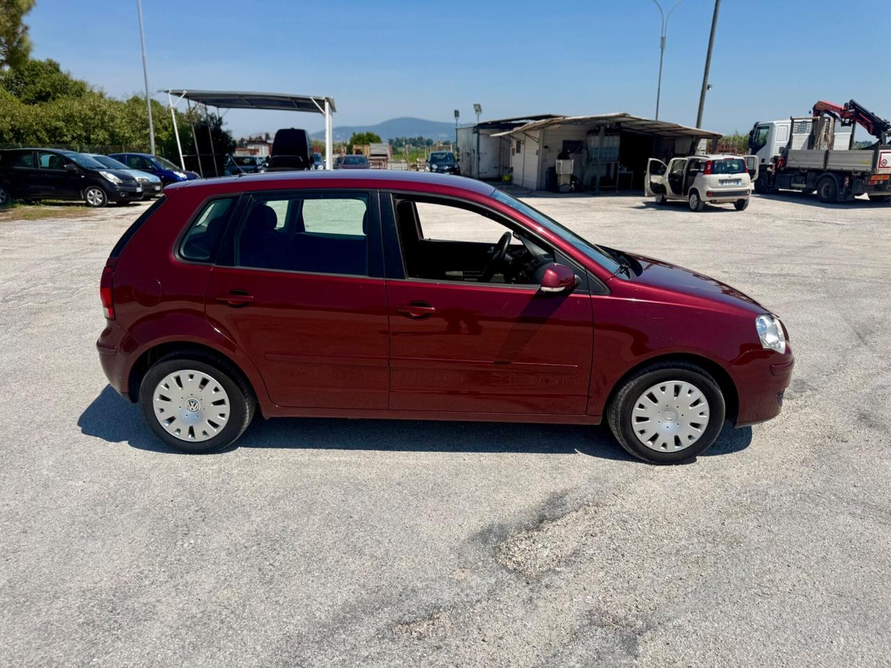 Volkswagen Polo 1.4 benzina GPL neopatentati