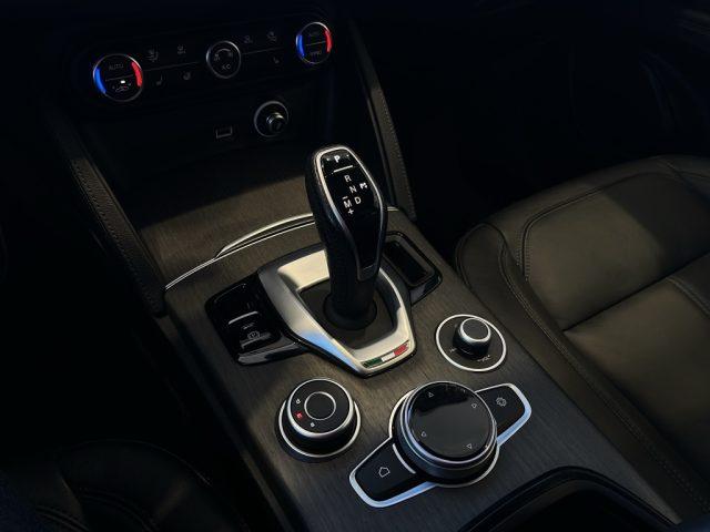 ALFA ROMEO Stelvio 2.2T TI Q4 210CV AUTOMATICO