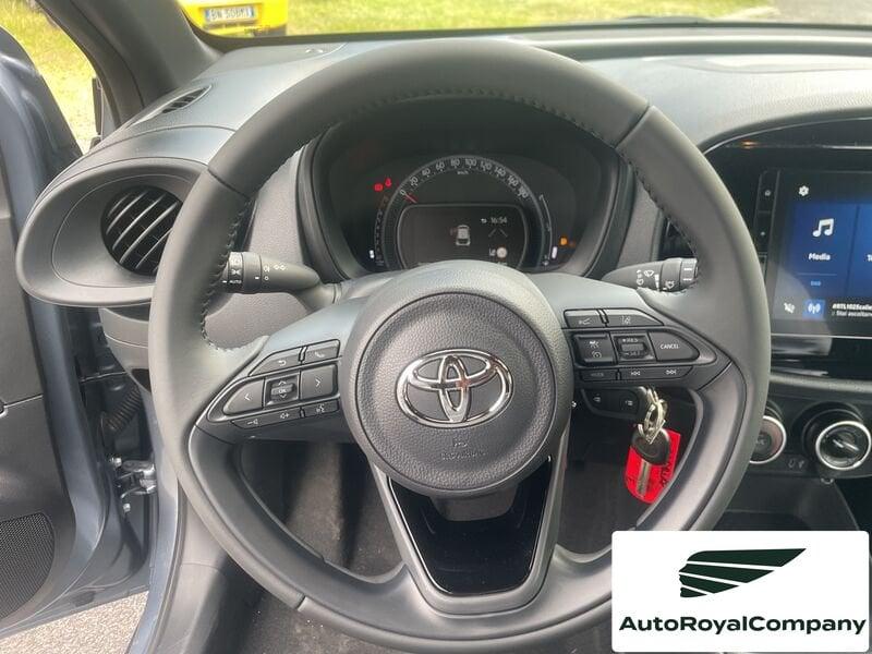 Toyota Aygo X 1.0 VVT-i 72 CV 5 porte Active KM0 IVA ESPOSTA