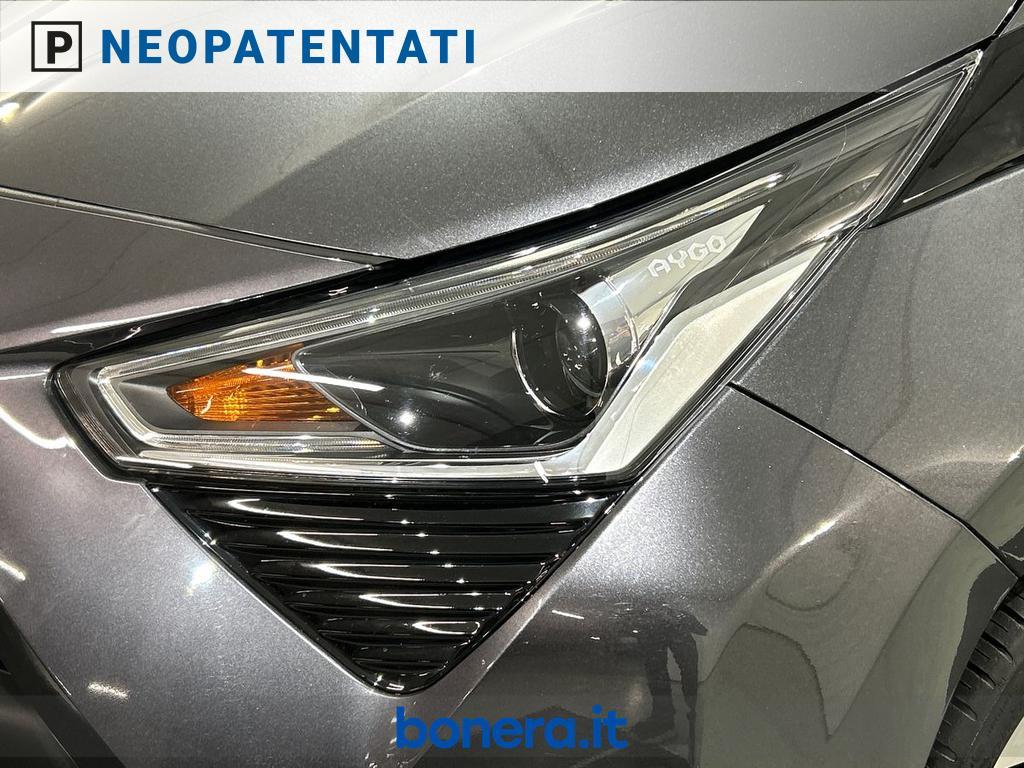 Toyota Aygo 5 Porte 1.0 VVT-i x-fun