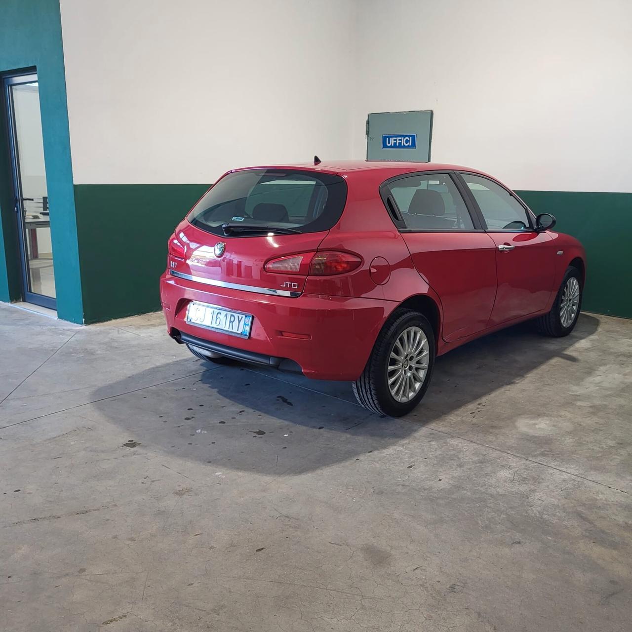 Alfa Romeo 147 1.9 JTD (115 CV) 5 porte Progression – 2005