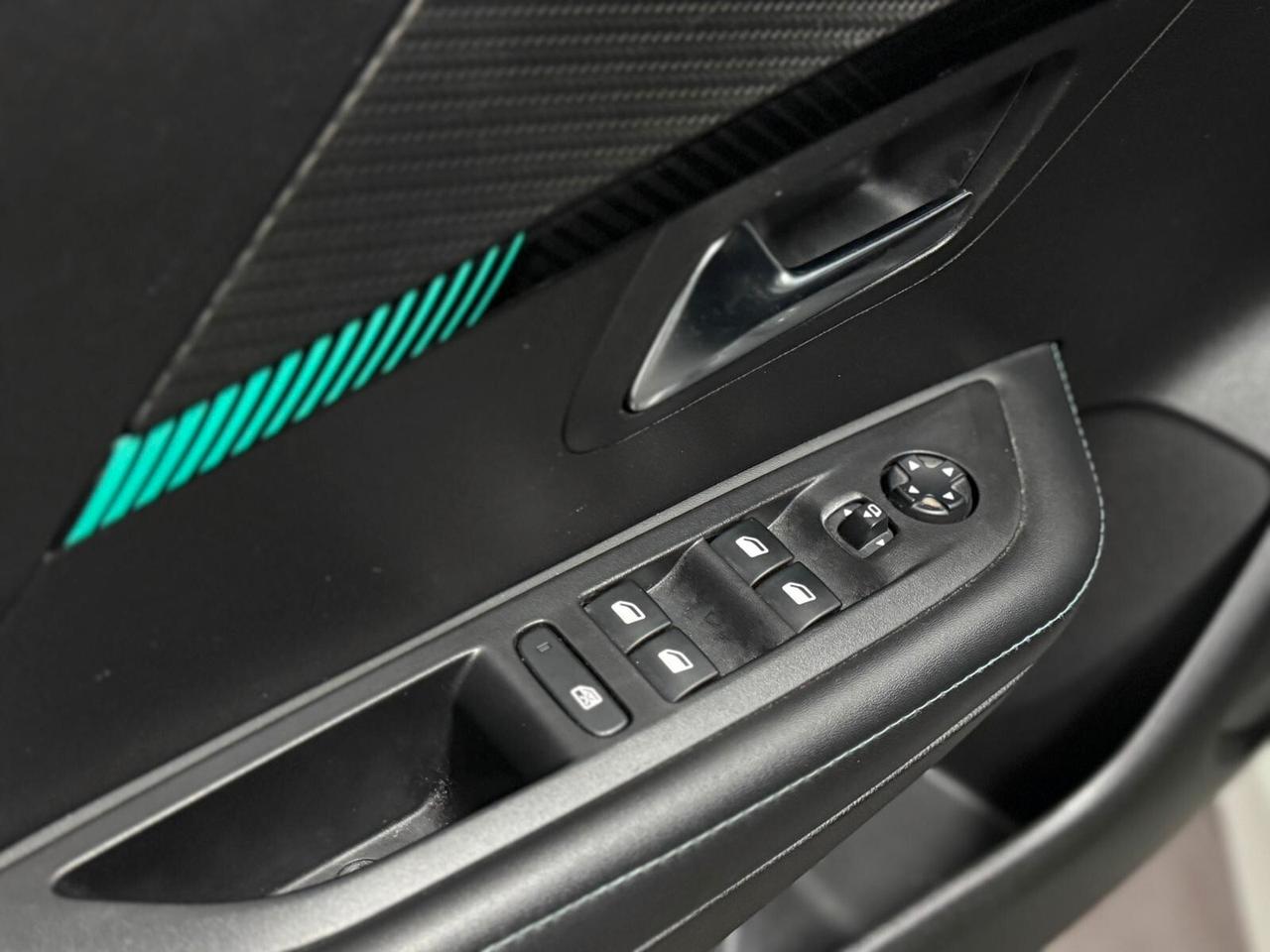 Peugeot 208 BlueHDi 100 Stop&Start 5 porte Allure Pack ADATTA A NEOPATENTATI