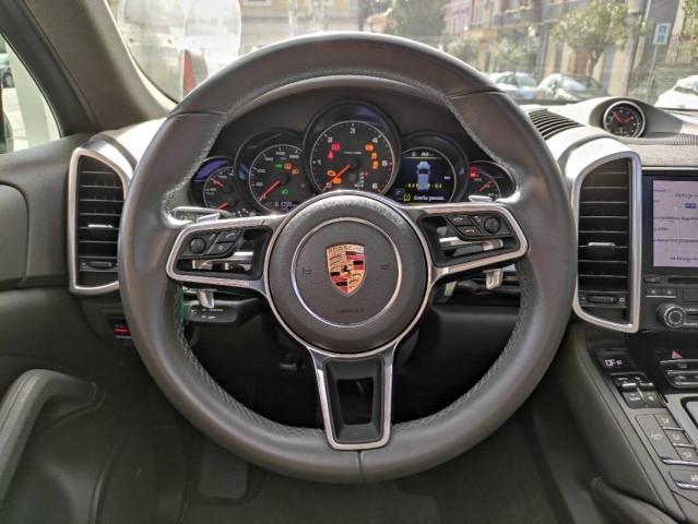 Porsche Cayenne 3.0 Platinum Ed. TETTO APRIBILE