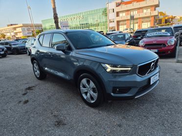 Volvo XC40 D3 Geartronic Momentum Pro