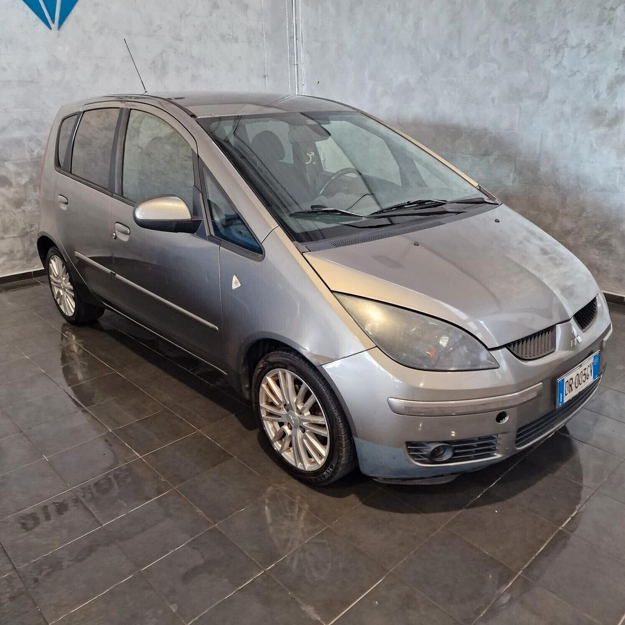 Mitsubishi Colt 1.3 16V 5p. Insport