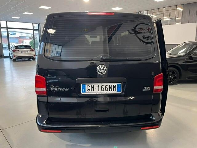 Volkswagen Multivan 2.0 TDI 140CV Startline 7 POSTI T5