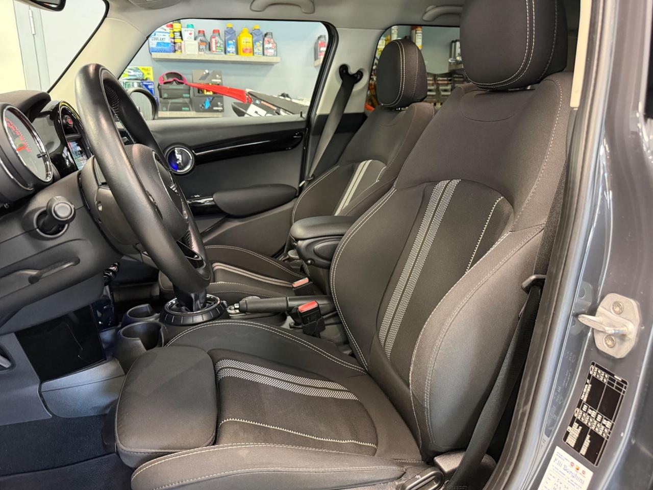 Mini 2.0 Cooper SD aut. Hype 5 porte