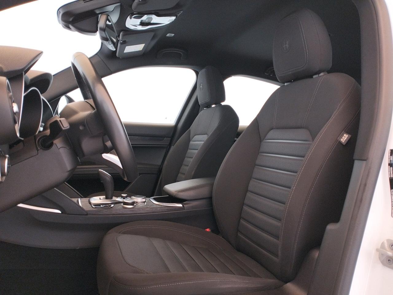ALFA ROMEO STELVIO 2.2 t Super Business Q4 190cv auto - IVA ESPOSTA