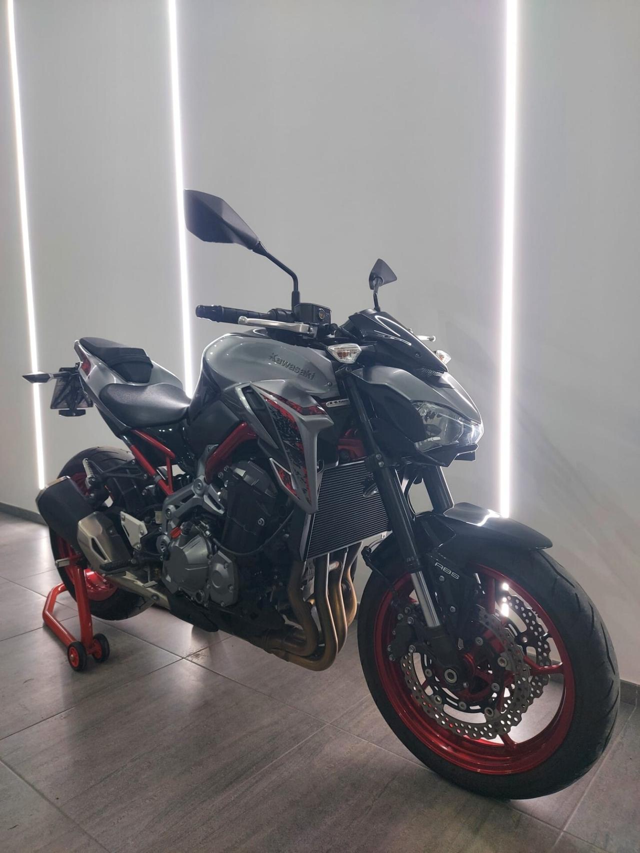 Kawasaki Z 900 2019