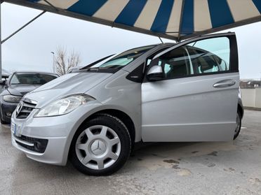 Mercedes-benz A 160 CDI BlueEFFICIENCY Avantgarde