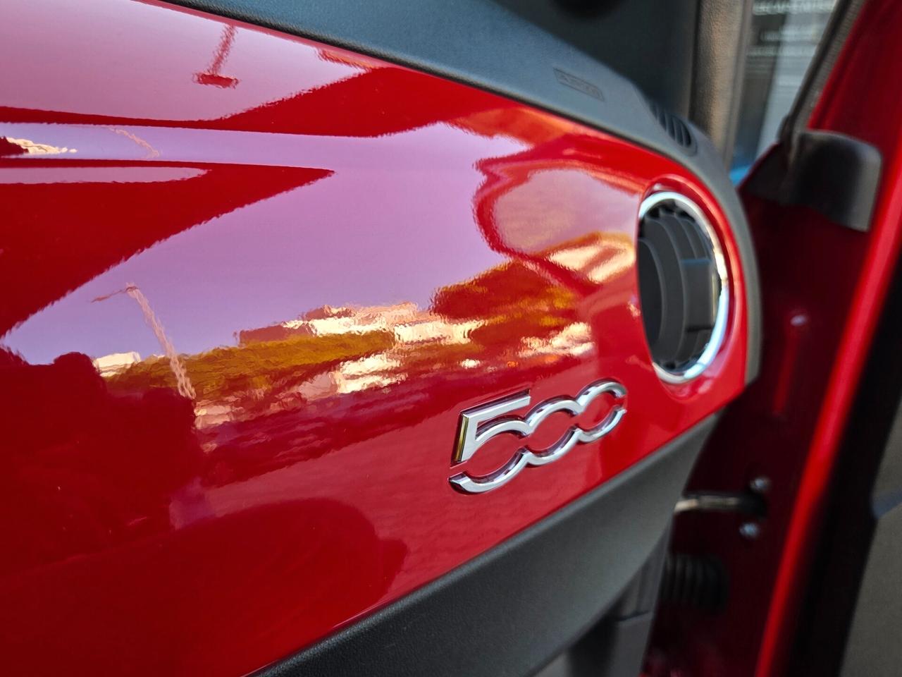 Fiat 500 1.0 Hybrid Dolcevita