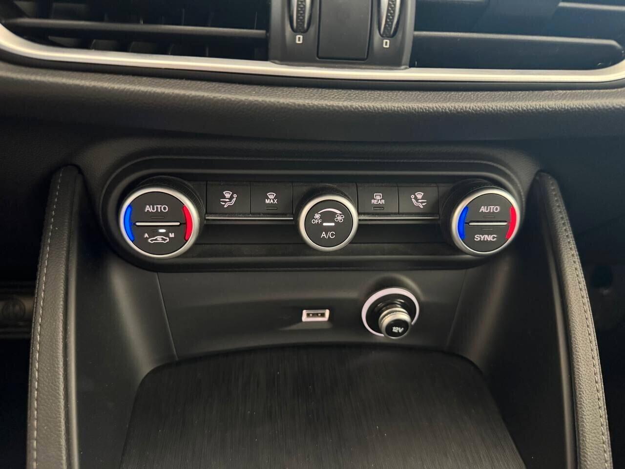 Alfa Romeo Stelvio 2.2 Turbodiesel 190 CV AT8 Q4 Business