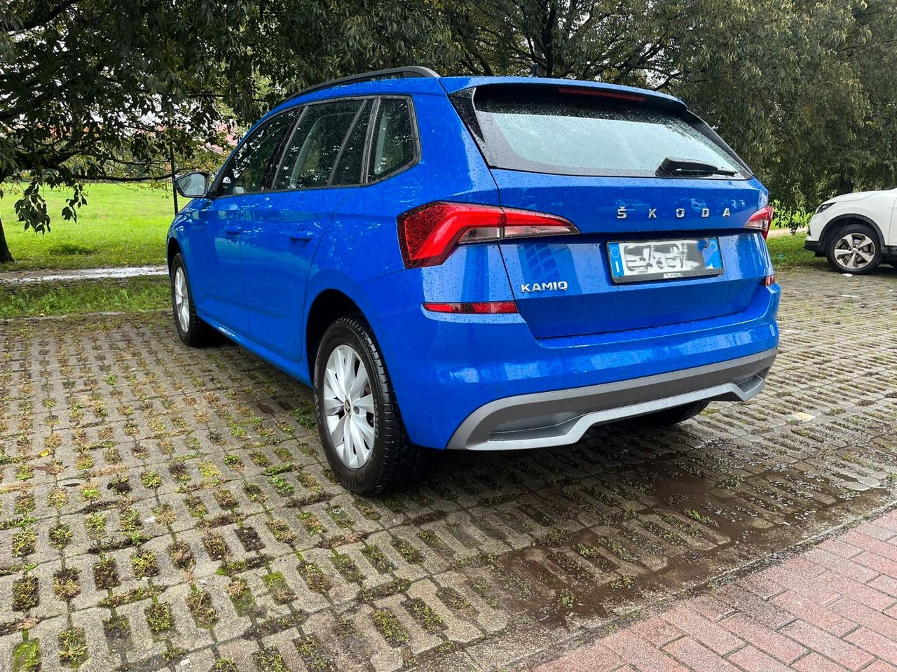 Kamiq 1.0 g-tec Ambition 90cv -- FULL ADAS --