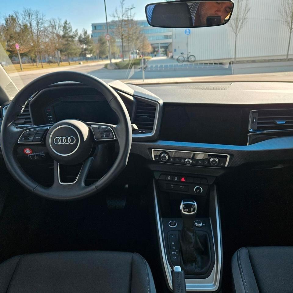 Audi A1 allstreet 30 1.0 TFSI S TRONIC 116 CV