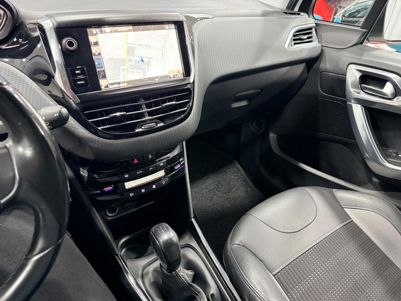 Peugeot 2008 OK NEOPATENTATI