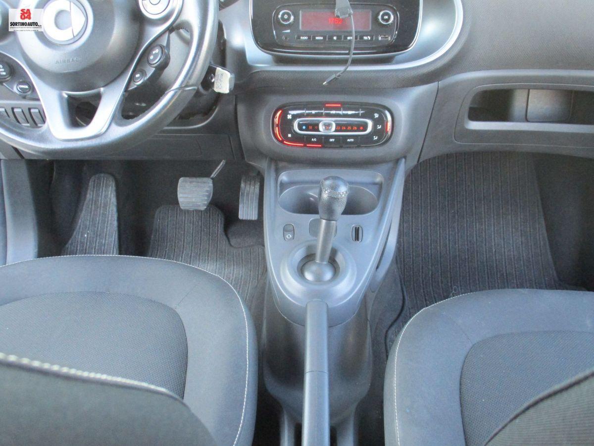SMART Fortwo 70 1.0 t.amic Passion-2018 KM115000