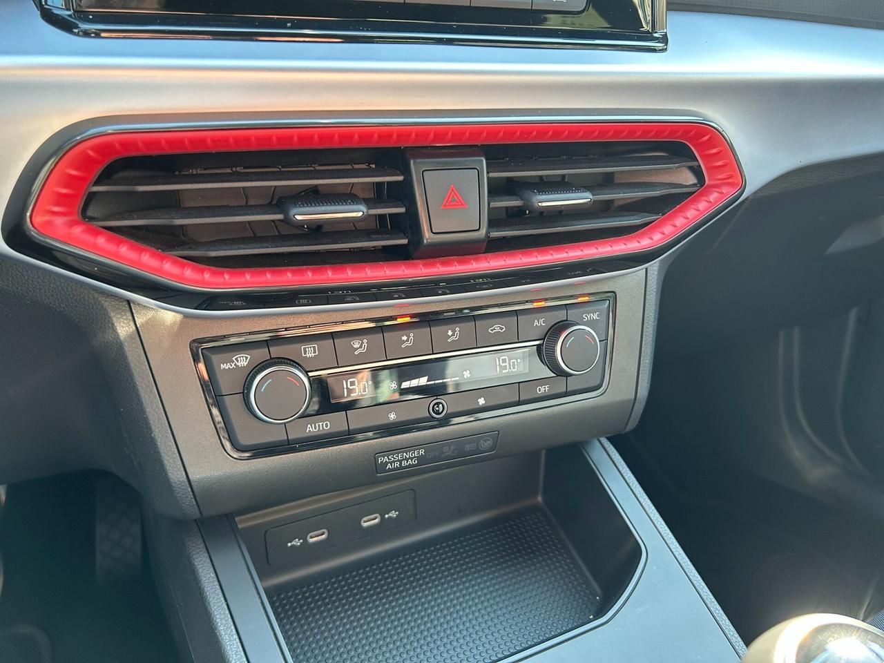 Seat Ibiza FR 1.0 TSI 95CV - OK NEOPATENTATI