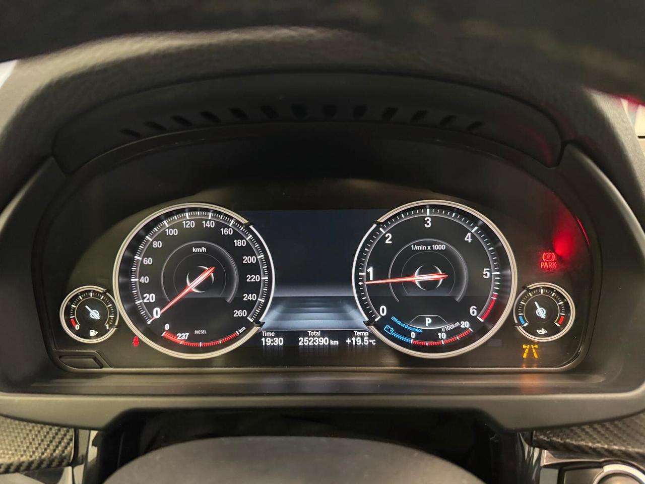 Bmw X5 sDrive25d Experience TETTO 2015