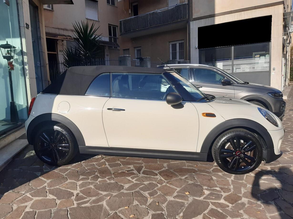 Mini Cabrio 1.5 One Ok Neopatentati