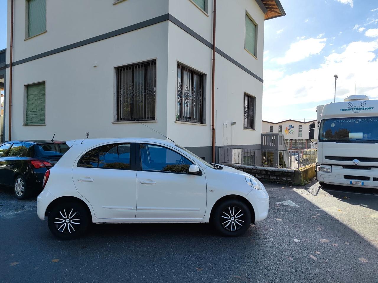 Nissan Micra 1.2 12V 5 porte Tekna - 2013