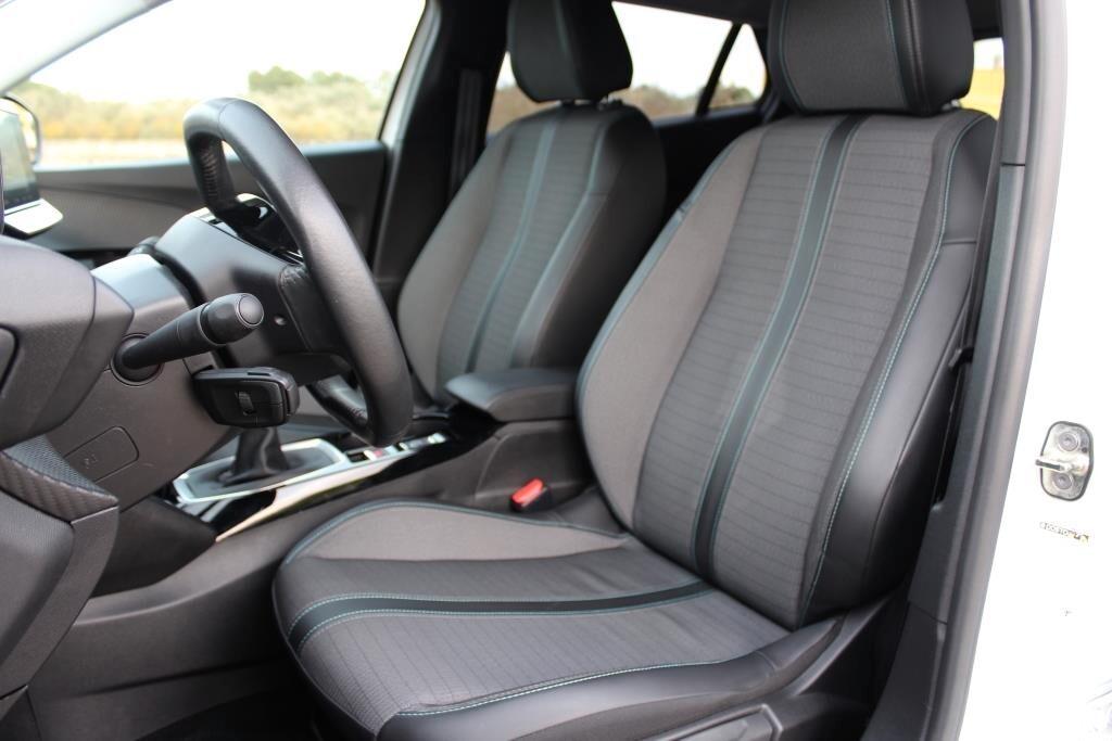 PEUGEOT 2008 1.5 BlueHDi 110 CV Allure *LED