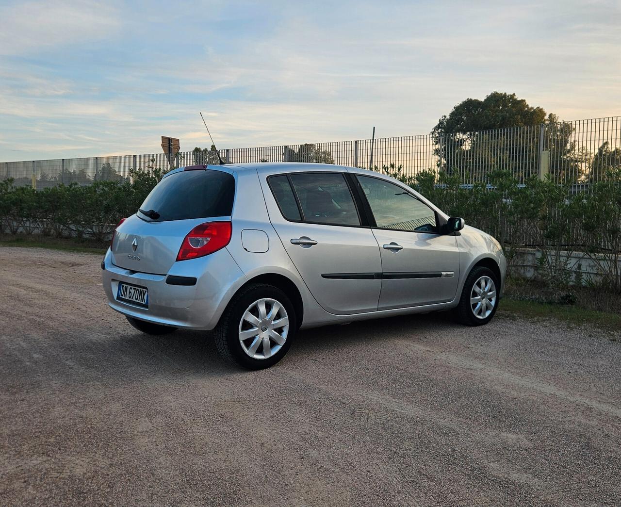 Renault Clio Storia 1.5 dCi 85CV 5 porte Dynamique