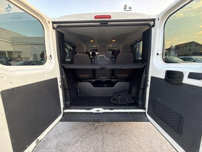 Peugeot Boxer 330 BlueHDi 140 S&S PC-TN Premium