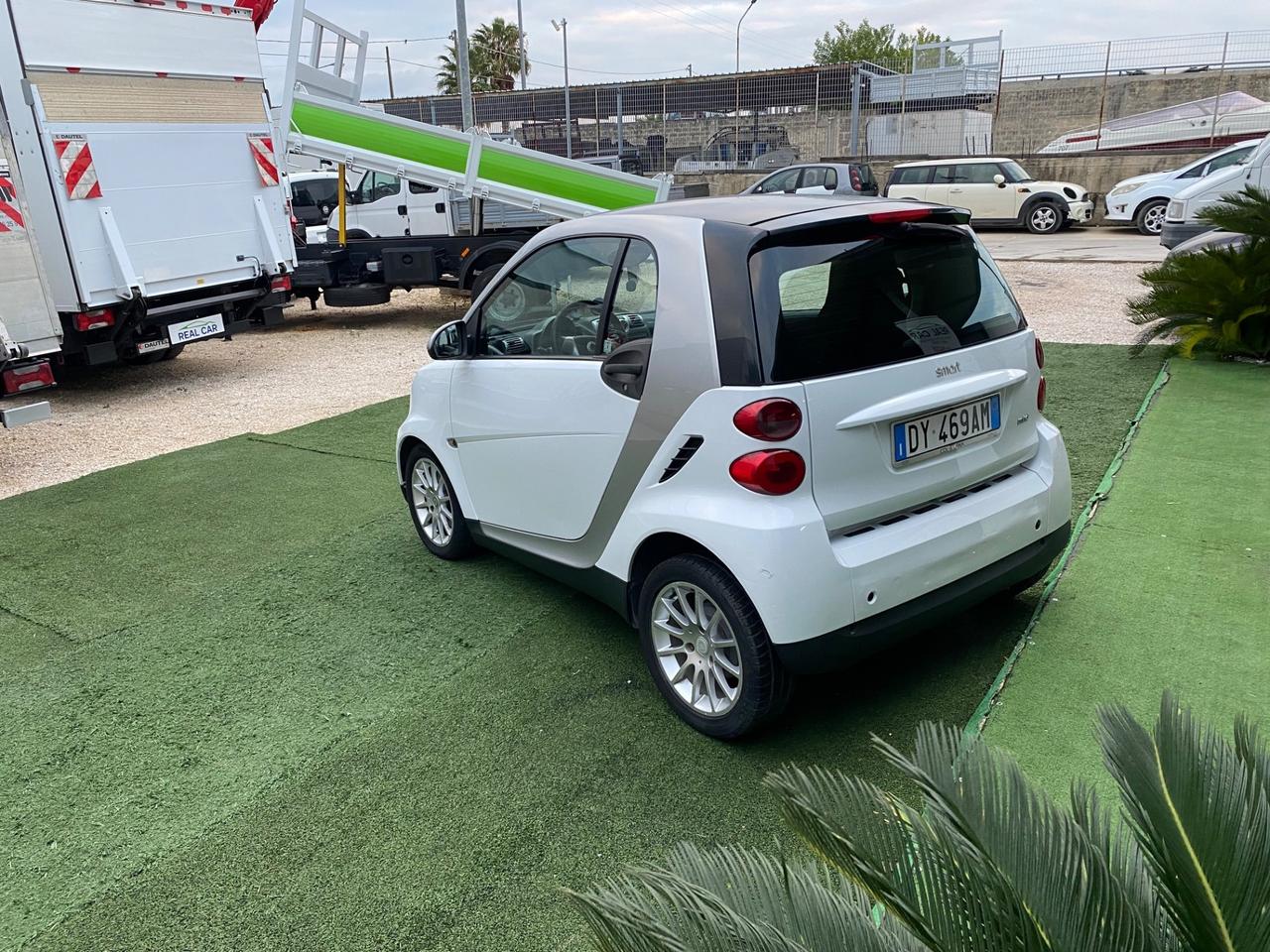 Smart ForTwo 1.0 Benzina Anno 2009