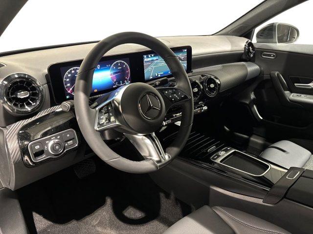 MERCEDES-BENZ A 180 d Automatic Advanced
