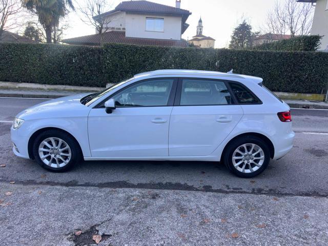 AUDI A3 SPB 1.6 TDI Young