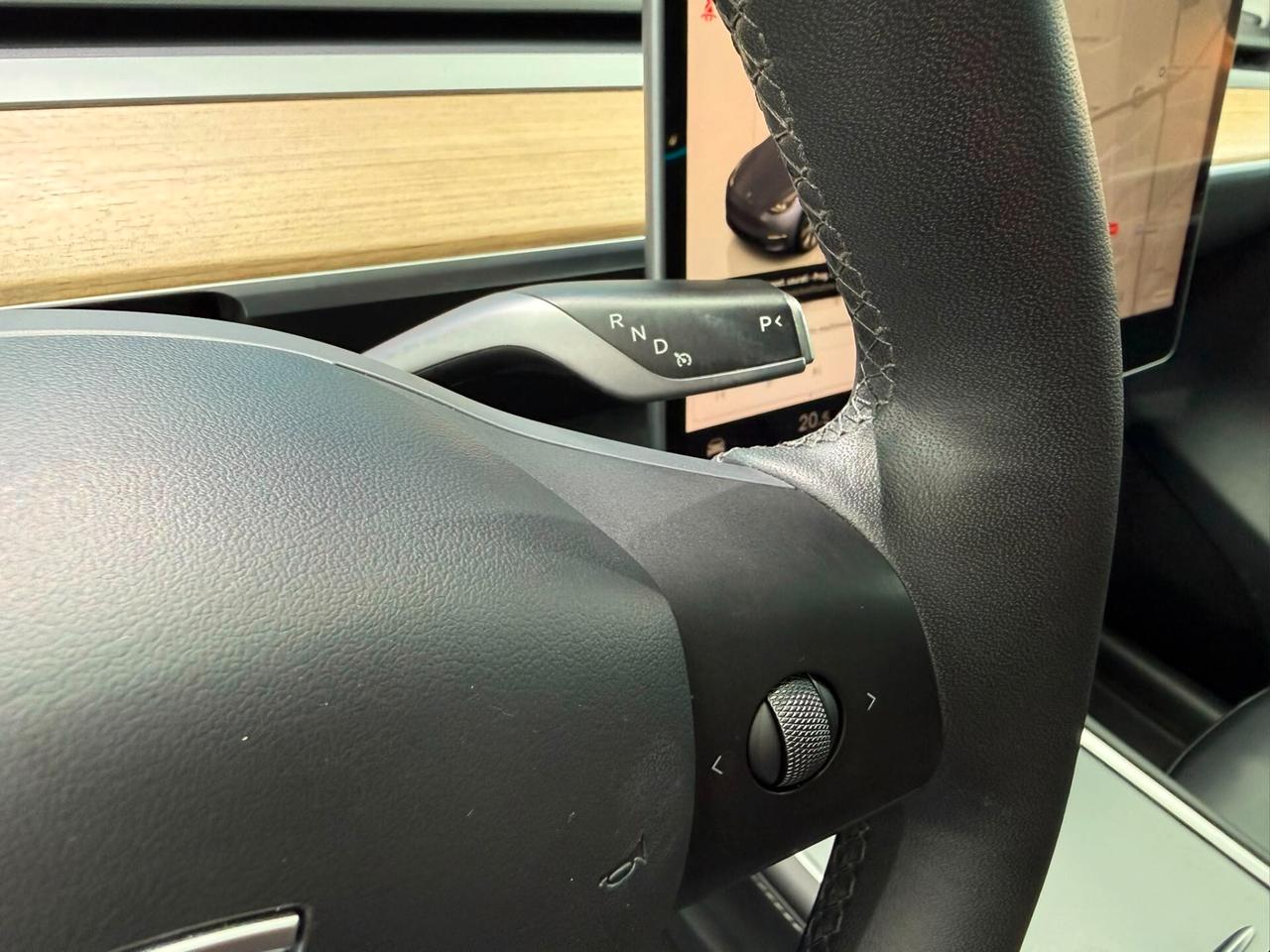 Tesla Model Y Long Range ADW (337)