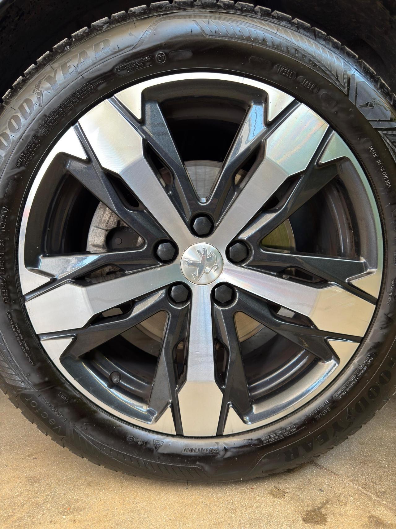 Peugeot 5008 BlueHDi 130 S&S EAT8 GT