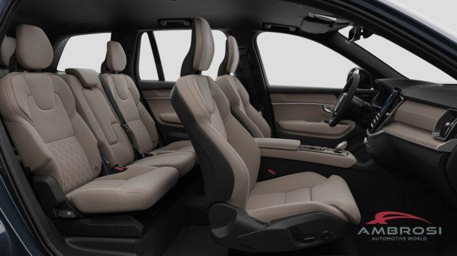 VOLVO XC90 B5 AWD Mild hybrid Benzina Plus Dark 7 Sedili