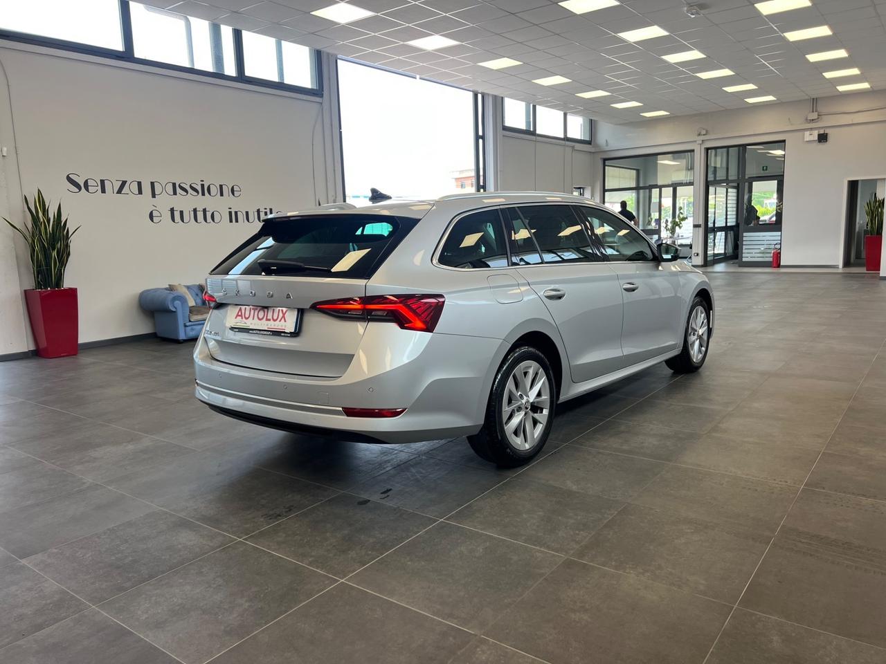 Skoda Octavia 2.0 TDI EVO SCR DSG Wagon Style